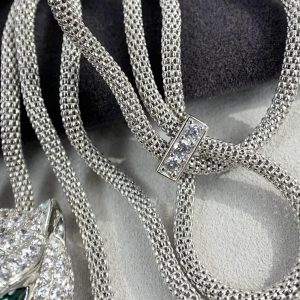 Cartier Panther Head Necklace with 925 Sterling Silver Chain and Alloy Accents - Image 9