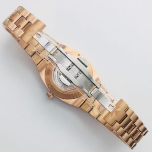 Genuine Replica Vacheron Constantin Overseas Calendar Watch - Image 9