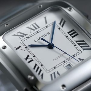 Luxurious Cartier Watch with Advanced Features and Aesthetics - Image 6