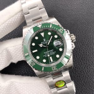 NOOB Rolex Submariner V11 Green Bezel Clone with Blue Sapphire and One-Touch Clasp - Image 3