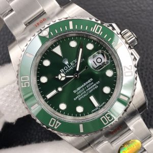 NOOB Rolex Submariner V11 Green Bezel Clone with Blue Sapphire and One-Touch Clasp - Image 5