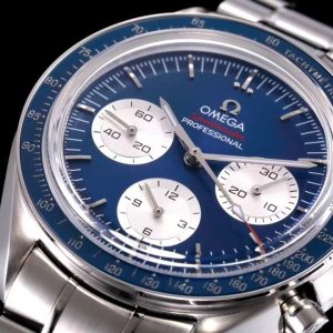 OMEGA Apollo 13 Mechanical Moon Chronograph - Image 8