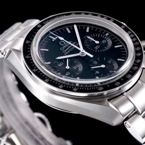 Omega Speedmaster Professional Moonwatch, Automatic, 42mm, Classic Stainless Steel - Image 5