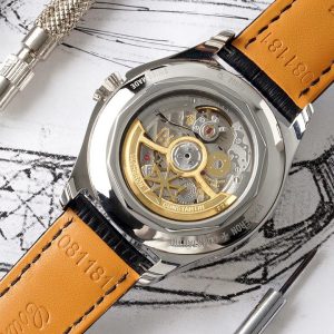 Luxurious Vernacular Watch with 3-Digit Calendar and 9-Day Week Display - Image 7