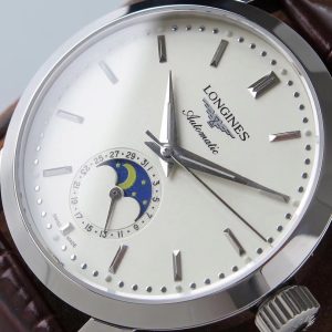 Lange Tradition Moon Phase Watch L4.826.4.92.2 40x12mm - Image 4