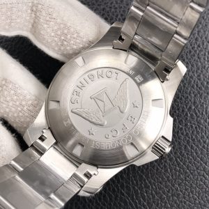 Luxurious Zenith Concas Water Dominator Watch Stainless Steel - Image 10