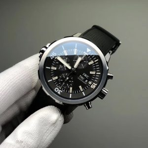 Swiss Made Ocean Chronograph Watch with Automatic Movement and Date Display - Image 4