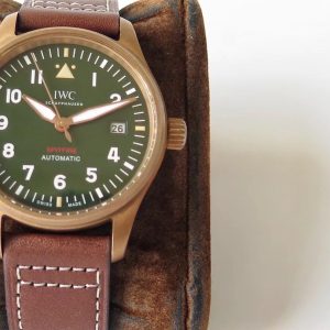 Vintage Bronze Spitfire Auto-Wind Watch Olive Green - Image 3