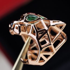 Cartier Skeleton Leopard Head Ring, Solid V Gold - Image 3