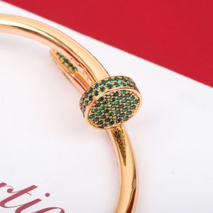 Luxury Cartier-Inspired Nail Bracelet Set with Green Diamonds - Image 5