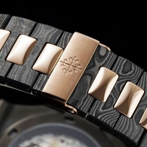 Patek Philippe Nautilus 5711 DiW Carbon Fiber Edition - Image 9