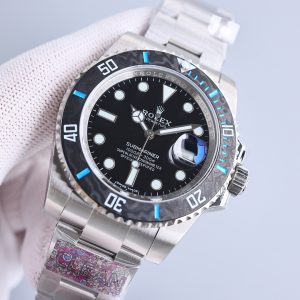 Luxury Carbon Fiber Submariner Clone with Automatic Movement - Image 4