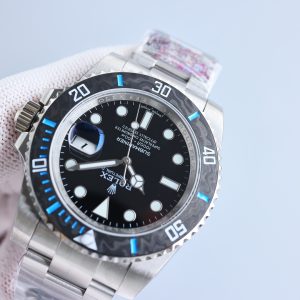 Luxury Carbon Fiber Submariner Clone with Automatic Movement - Image 8