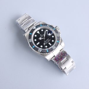 Luxury Carbon Fiber Submariner Clone with Automatic Movement - Image 7