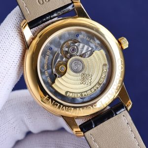 Patek Philippe Latest Advanced Automatic Watch with Exclusive Copper Cover Glass - Image 9