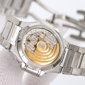 Patek Philippe PP70308 Ladies' Nautilus Watch Elegant, Automatic, 45h Power Reserve - Image 10